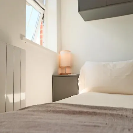 One Bedroom Flat Near Whiteladies With Parking Apartman Bristol